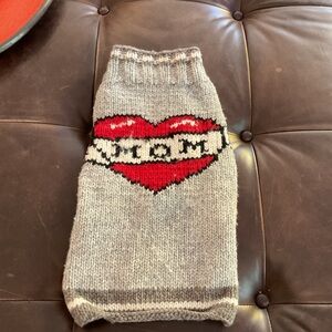 Chilly Dog Sweater Size Medium